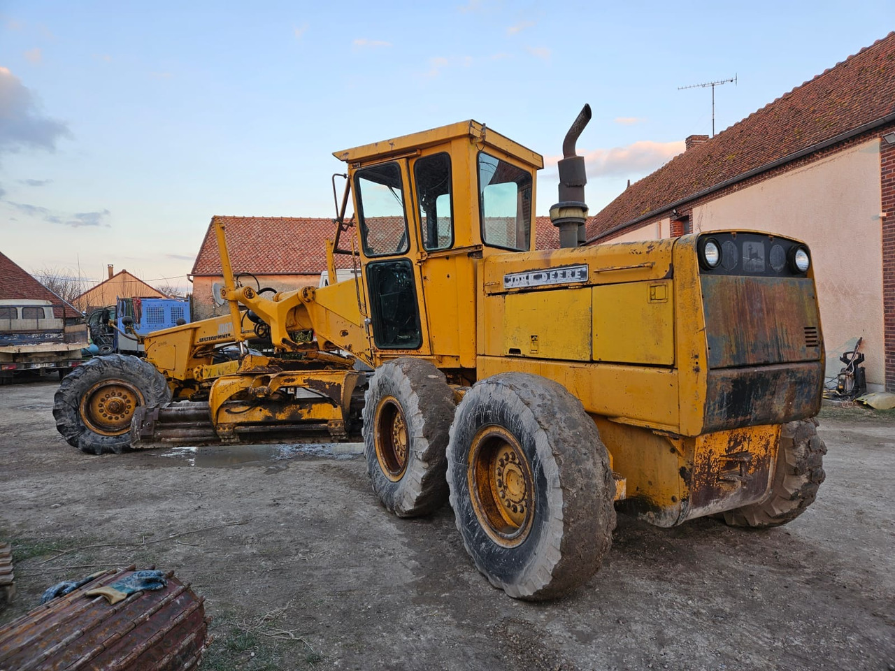 JOHN JD670-A - Grader: afbeelding 4 JOHN JD670-A - Grader: afbeelding 4