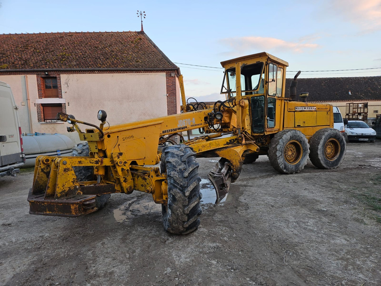 JOHN JD670-A - Grader: afbeelding 3 JOHN JD670-A - Grader: afbeelding 3