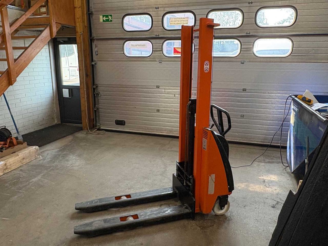 Stacker Rocla RSE 10S1600 - Stapelaar: afbeelding 3 Stacker Rocla RSE 10S1600 - Stapelaar: afbeelding 3