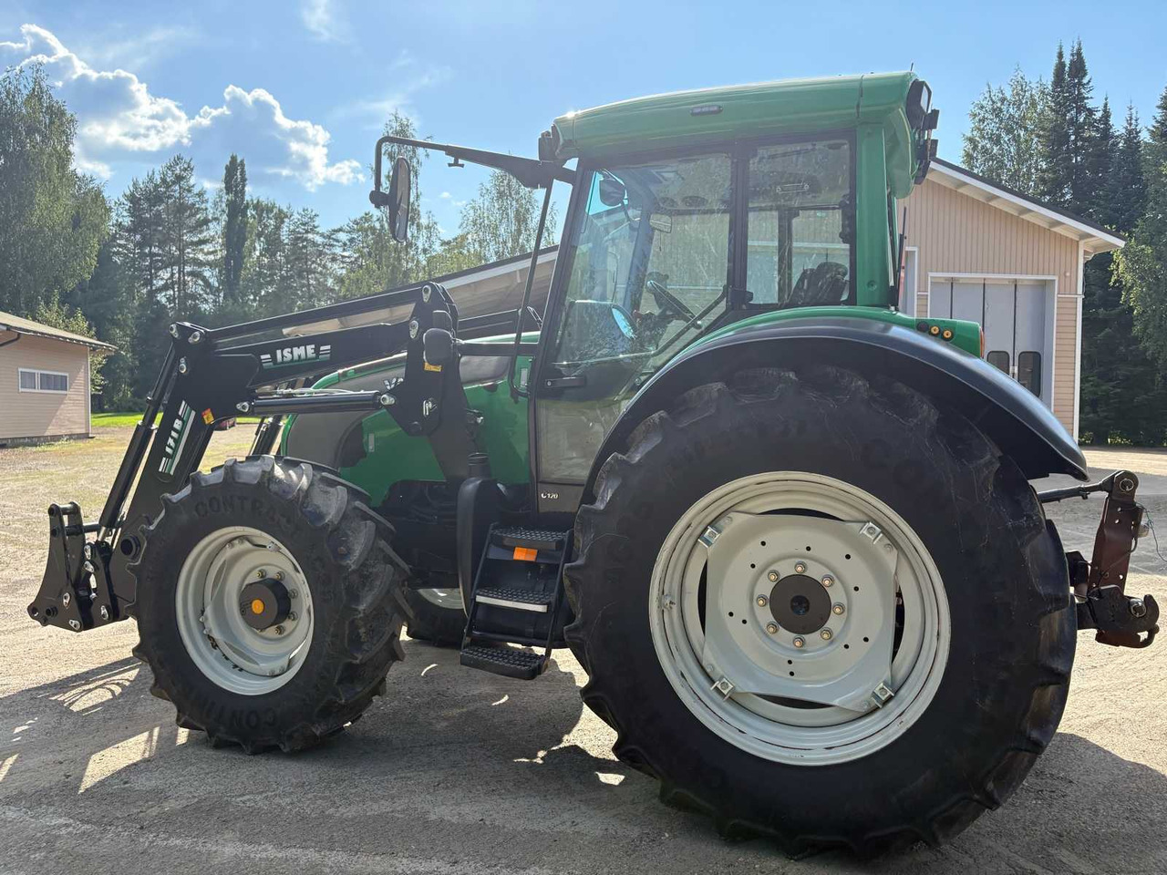 Tractor Valtra C120 4.4 - Tractor: afbeelding 4 Tractor Valtra C120 4.4 - Tractor: afbeelding 4