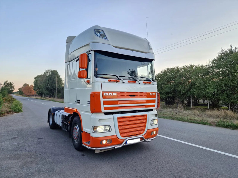 DAF XF 105.460 Manual - Terminal trekker: afbeelding 3 DAF XF 105.460 Manual - Terminal trekker: afbeelding 3