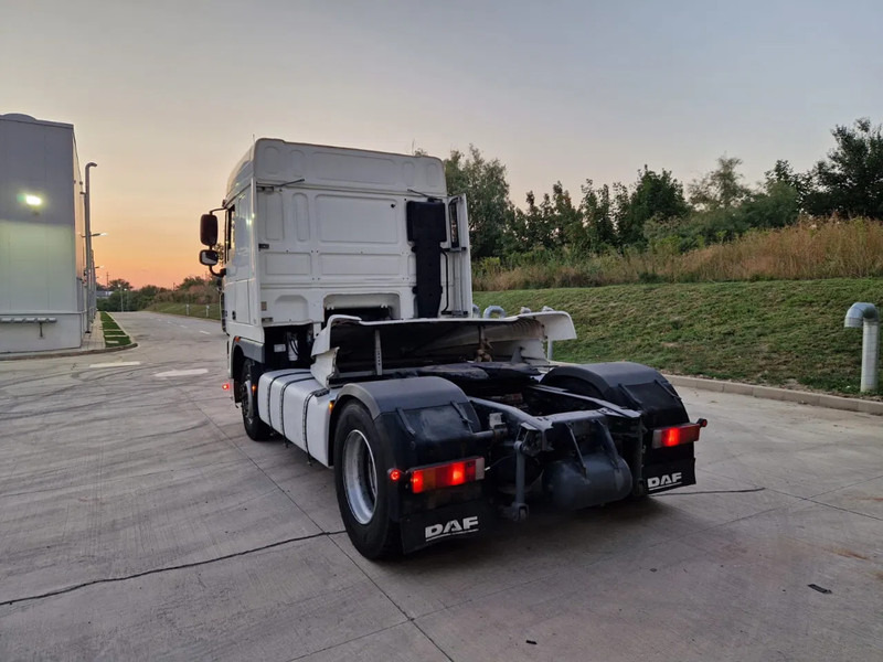 DAF XF 105.460 - Terminal trekker: afbeelding 4 DAF XF 105.460 - Terminal trekker: afbeelding 4