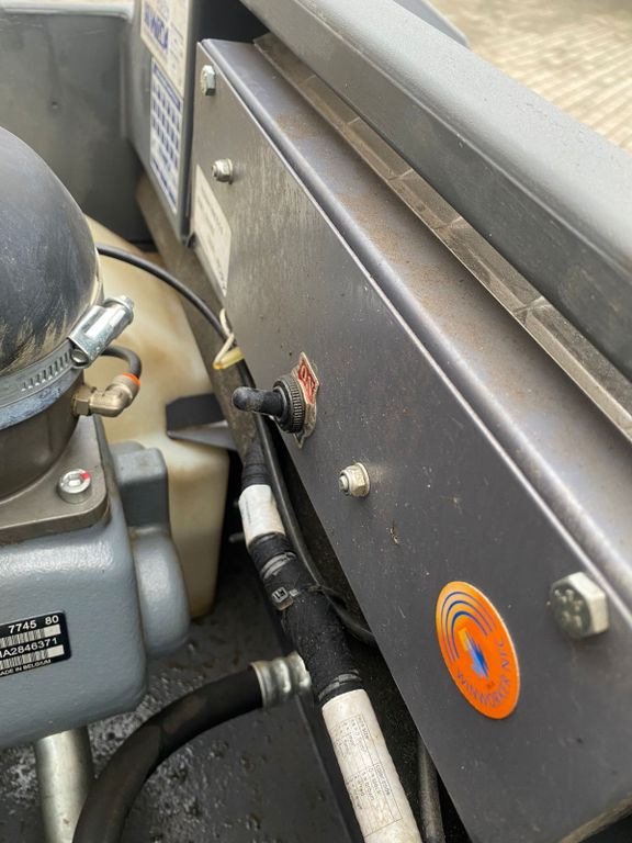 Atlas Copco XAS38, Baujahr 2023 Kompressor 7 Bar - Luchtcompressor: afbeelding 4 Atlas Copco XAS38, Baujahr 2023 Kompressor 7 Bar - Luchtcompressor: afbeelding 4
