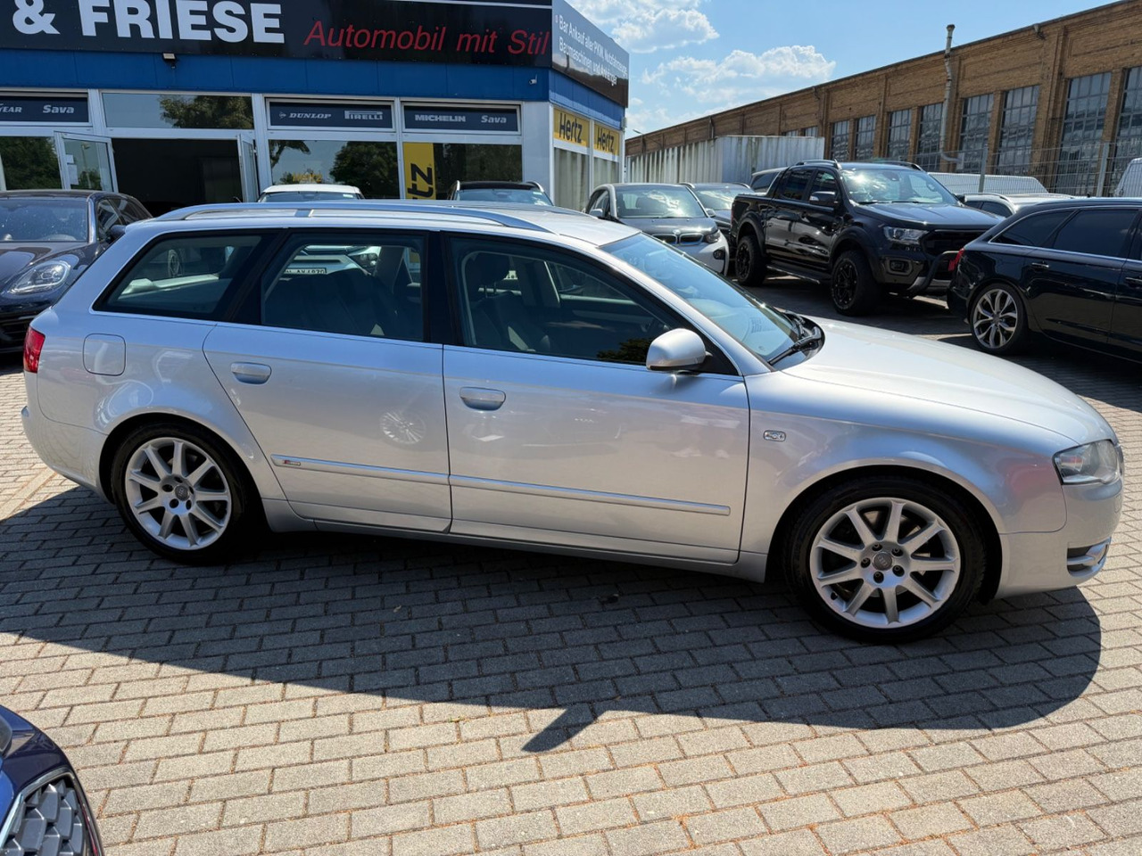 Audi A4 Avant 2.7 TDI S-LINE XENON NAVI TÜV 05/27 - Personenwagen: afbeelding 3 Audi A4 Avant 2.7 TDI S-LINE XENON NAVI TÜV 05/27 - Personenwagen: afbeelding 3