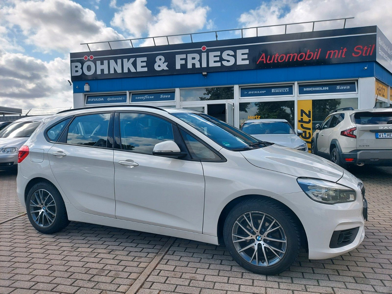 BMW 218 Baureihe 2 Active Tourer Autom Advant. LED - Stationwagen: afbeelding 1 BMW 218 Baureihe 2 Active Tourer Autom Advant. LED - Stationwagen: afbeelding 1