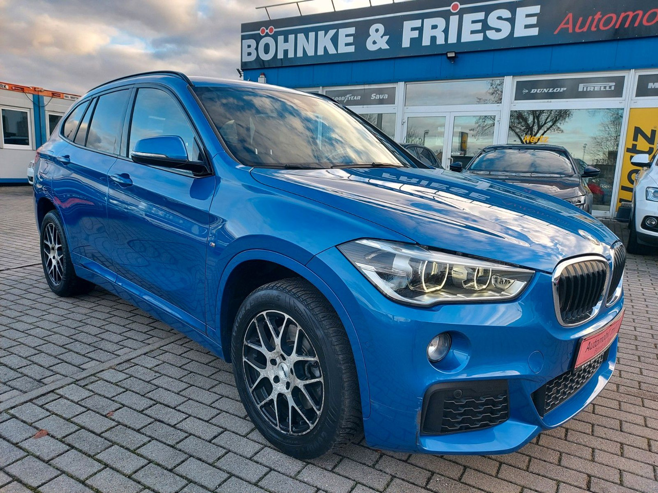 BMW X1 xDrive 20d M Sport LED SPORT 4X4 Alcantara - SUV: afbeelding 1 BMW X1 xDrive 20d M Sport LED SPORT 4X4 Alcantara - SUV: afbeelding 1
