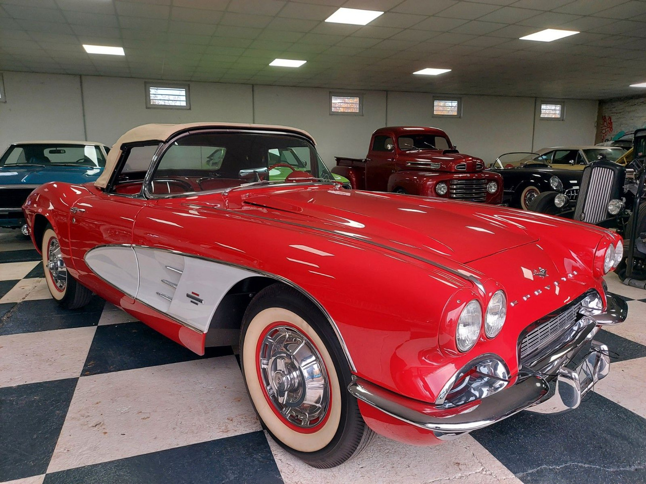 Corvette C1 Corvette H -Zulassung - Cabrio: afbeelding 4 Corvette C1 Corvette H -Zulassung - Cabrio: afbeelding 4