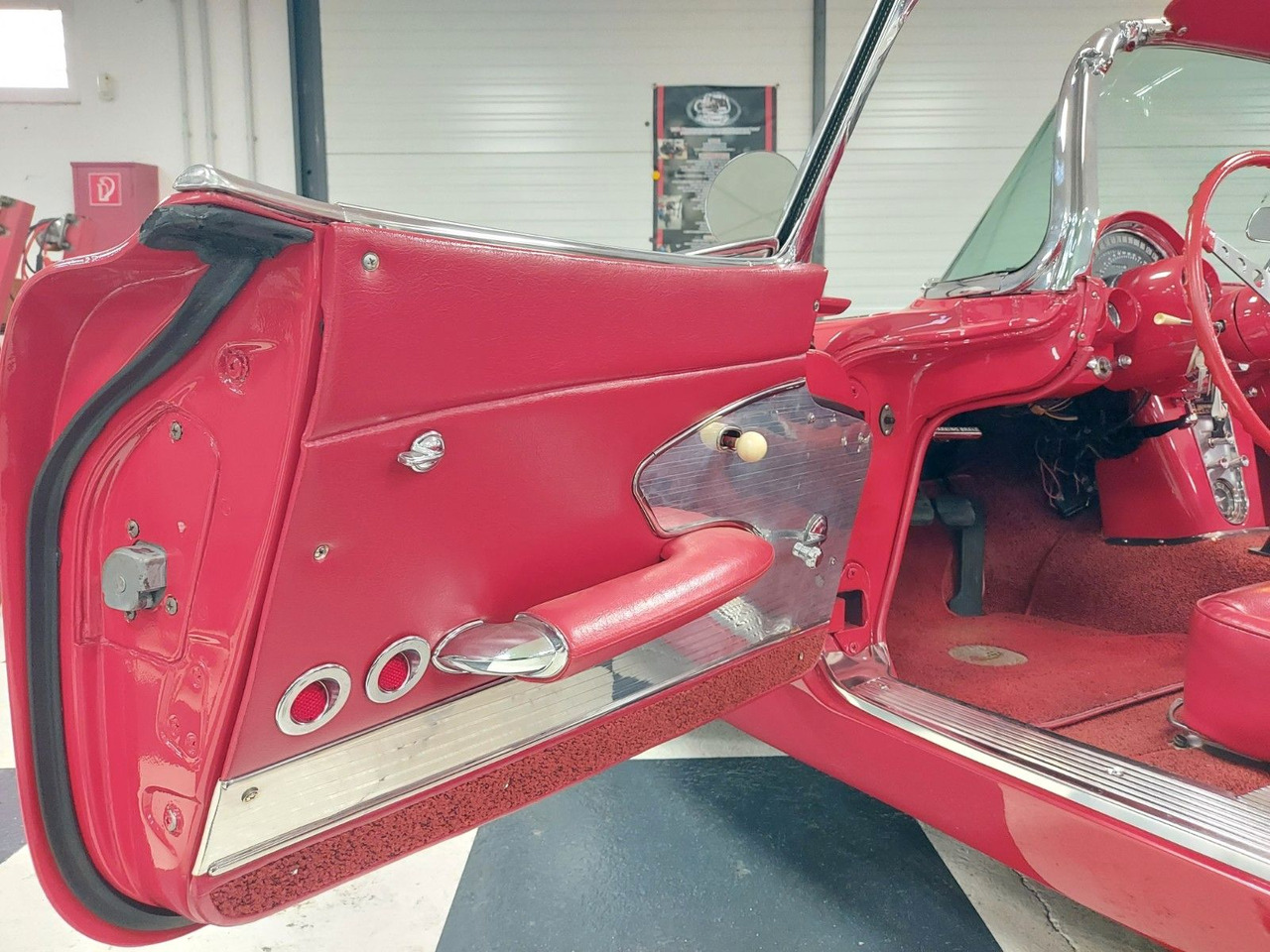 Cabrio Corvette C1 Corvette H -Zulassung: afbeelding 20 Cabrio Corvette C1 Corvette H -Zulassung: afbeelding 20