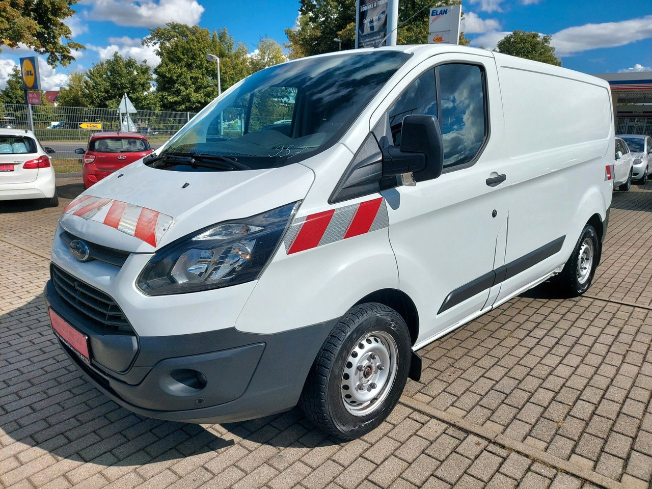 Ford Transit Custom Tourneo Kasten 290 L1 Standheiz. - Personenvervoer: afbeelding 4 Ford Transit Custom Tourneo Kasten 290 L1 Standheiz. - Personenvervoer: afbeelding 4