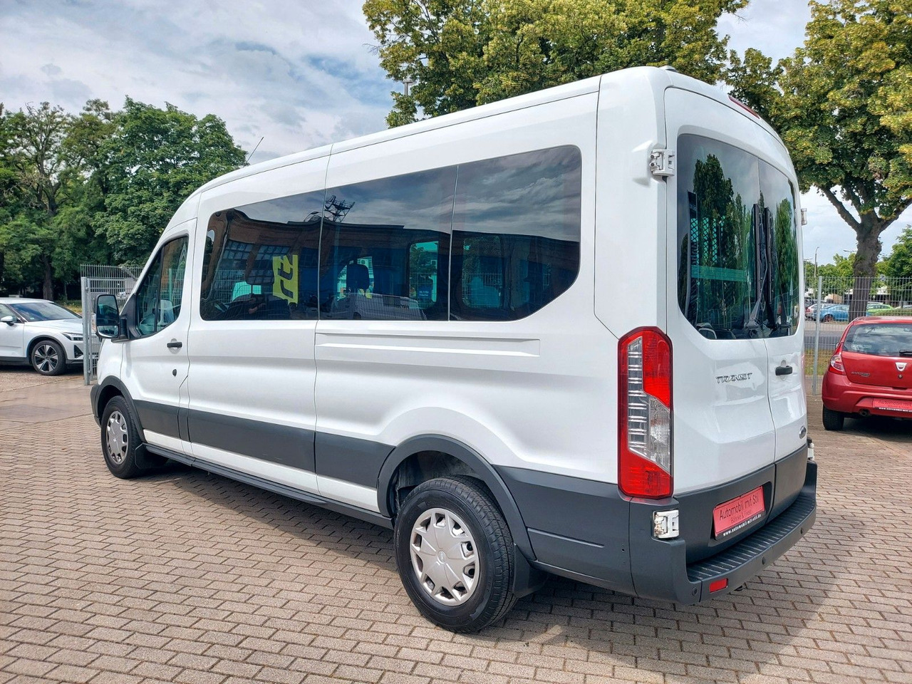Ford Transit Kombi 350 L3 hoch Trend Rollstuhl Lift - Personenvervoer: afbeelding 5 Ford Transit Kombi 350 L3 hoch Trend Rollstuhl Lift - Personenvervoer: afbeelding 5