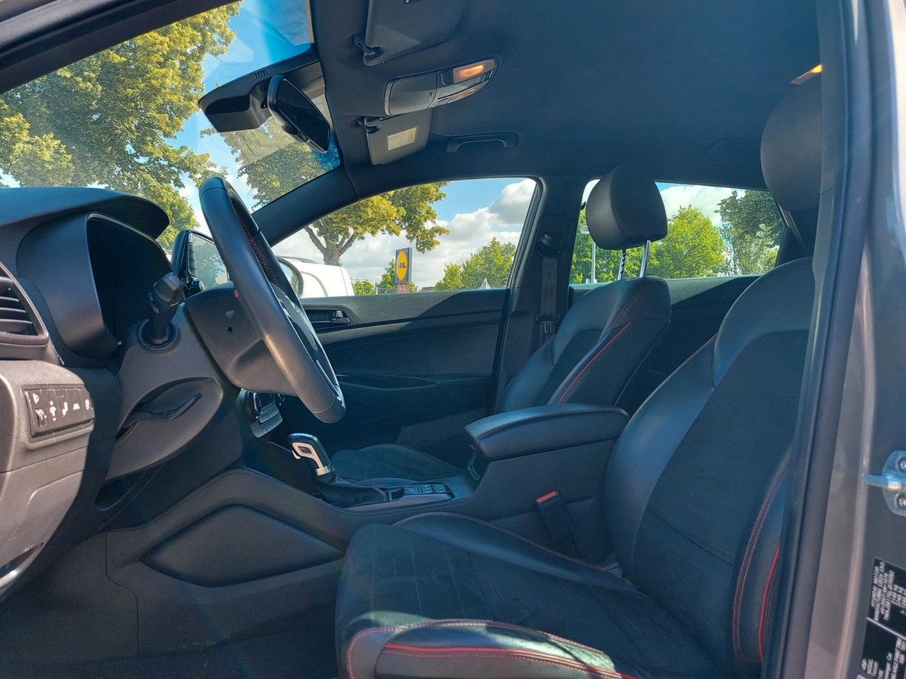 Hyundai Tucson N Line 2WD Automatik Alcantara DAB Navi - SUV: afbeelding 3 Hyundai Tucson N Line 2WD Automatik Alcantara DAB Navi - SUV: afbeelding 3