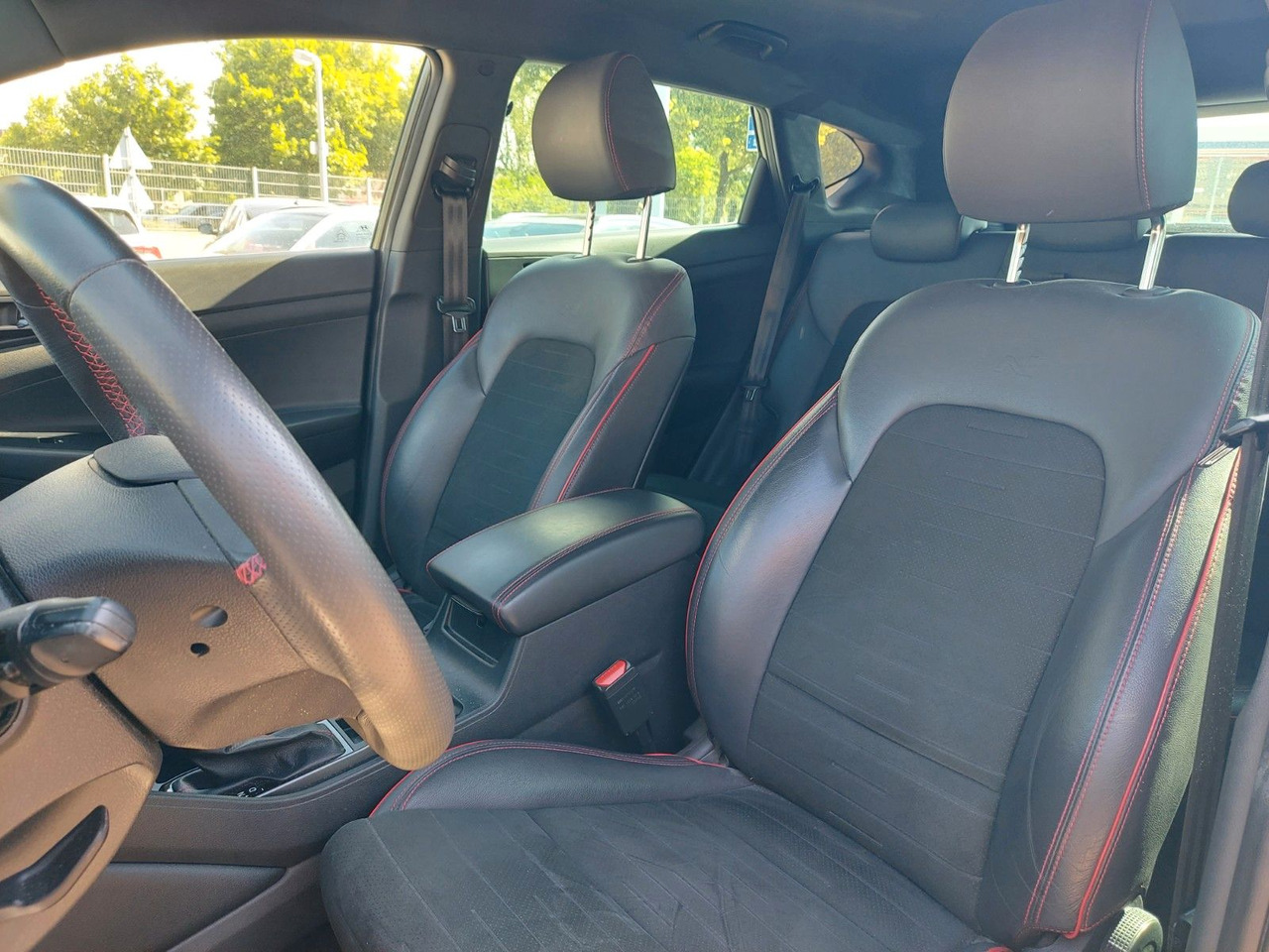 Hyundai Tucson N Line 2WD Automatik Alcantara DAB Navi - SUV: afbeelding 4 Hyundai Tucson N Line 2WD Automatik Alcantara DAB Navi - SUV: afbeelding 4