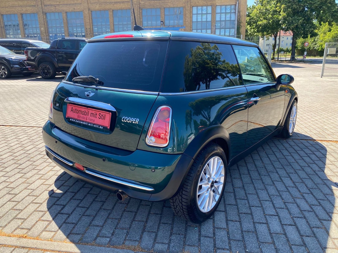 MINI COOPER Mini Cooper Klima Teilleder Alu PDC - Personenwagen: afbeelding 4 MINI COOPER Mini Cooper Klima Teilleder Alu PDC - Personenwagen: afbeelding 4