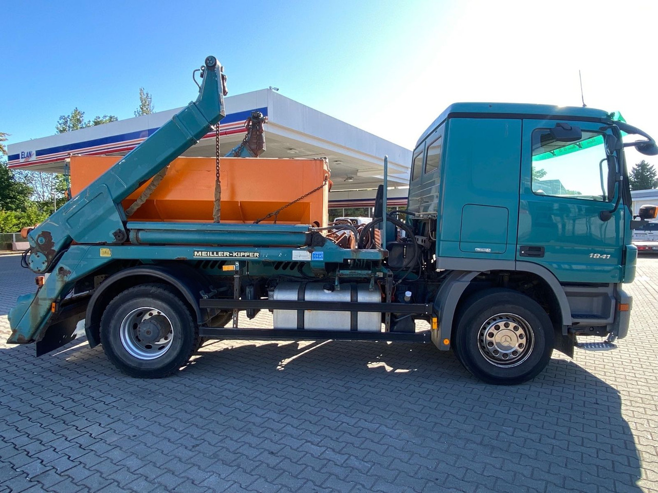 Mercedes-Benz Actros 2/3 6-Zyl. 1841 MEILER ABSATZKIPP. WINTER - Kipper vrachtwagen: afbeelding 3 Mercedes-Benz Actros 2/3 6-Zyl. 1841 MEILER ABSATZKIPP. WINTER - Kipper vrachtwagen: afbeelding 3