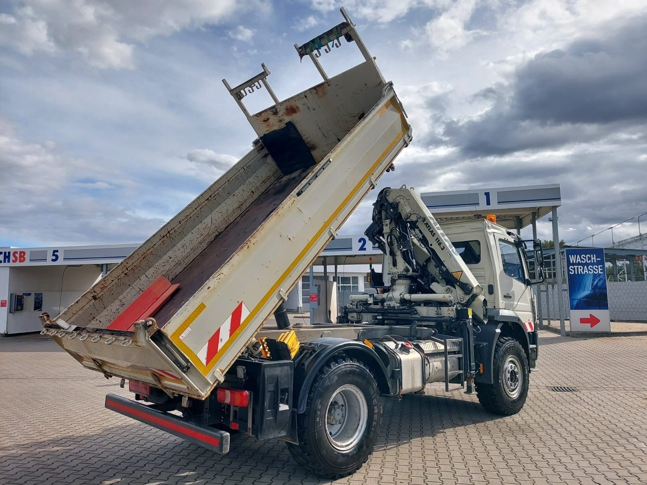 Mercedes-Benz Atego / 1324 MEILLER 4X4 KRAN ATLAS 116.3 Kipper - Kipper vrachtwagen, Kraanwagen: afbeelding 5 Mercedes-Benz Atego / 1324 MEILLER 4X4 KRAN ATLAS 116.3 Kipper - Kipper vrachtwagen, Kraanwagen: afbeelding 5