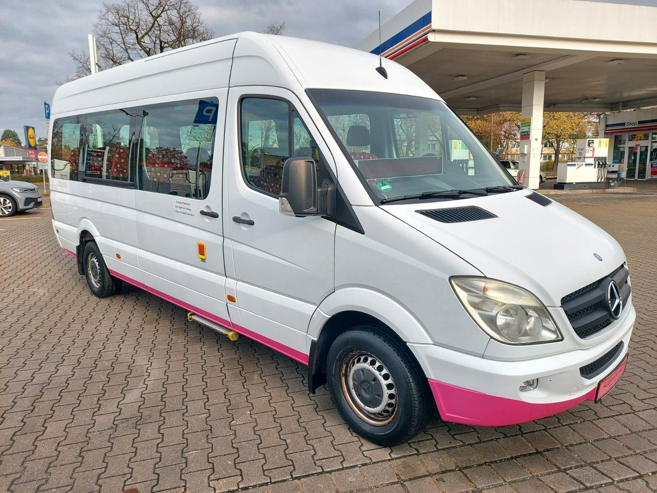 Mercedes-Benz SPRINTER 316 CDI 15 SITZE KLIMA - Minibus, Personenvervoer: afbeelding 2 Mercedes-Benz SPRINTER 316 CDI 15 SITZE KLIMA - Minibus, Personenvervoer: afbeelding 2