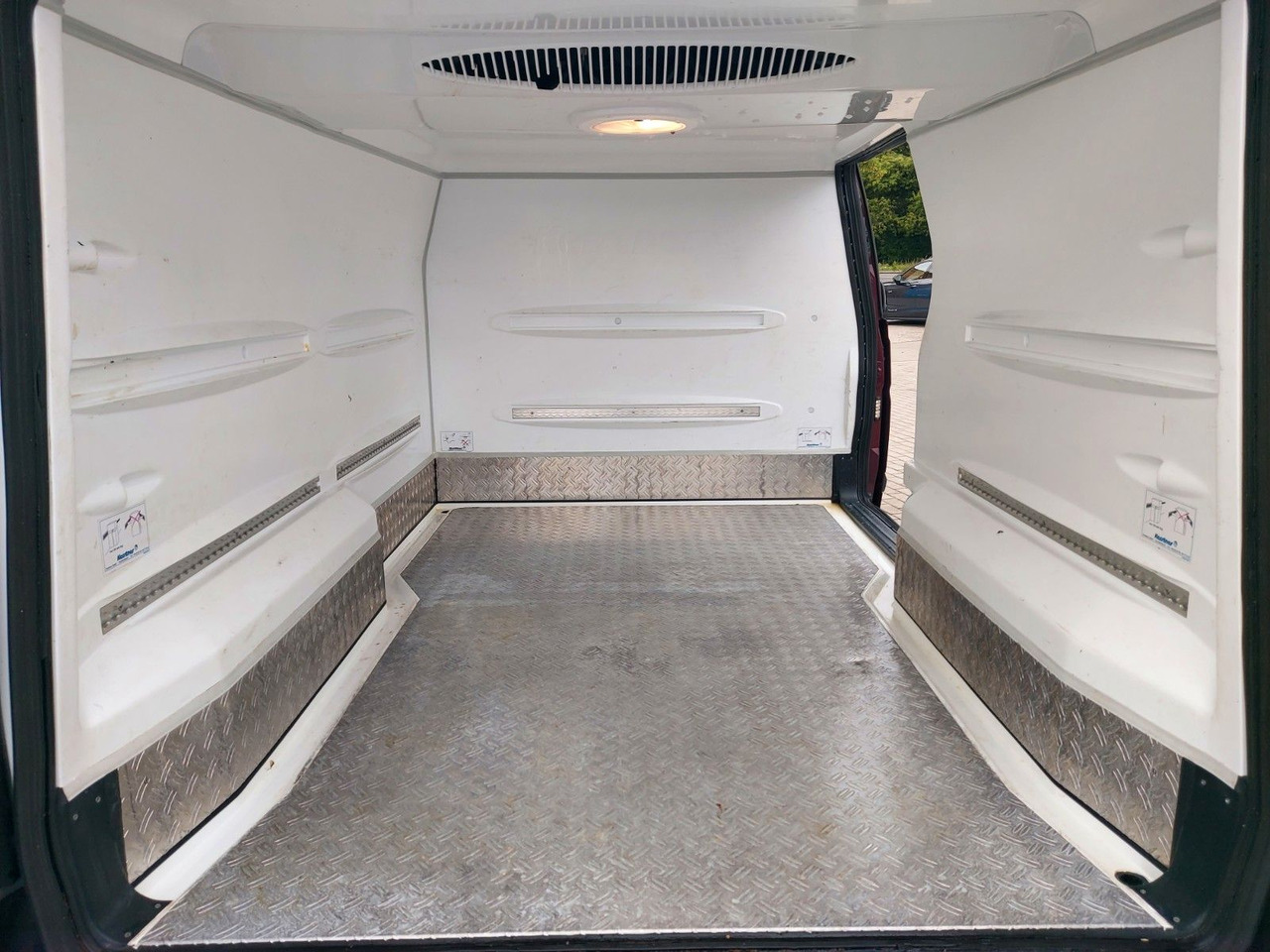 Mercedes-Benz Vito 116 CDI Lang Kühler Cooler KERSTNER 220V - Koelwagen: afbeelding 3 Mercedes-Benz Vito 116 CDI Lang Kühler Cooler KERSTNER 220V - Koelwagen: afbeelding 3