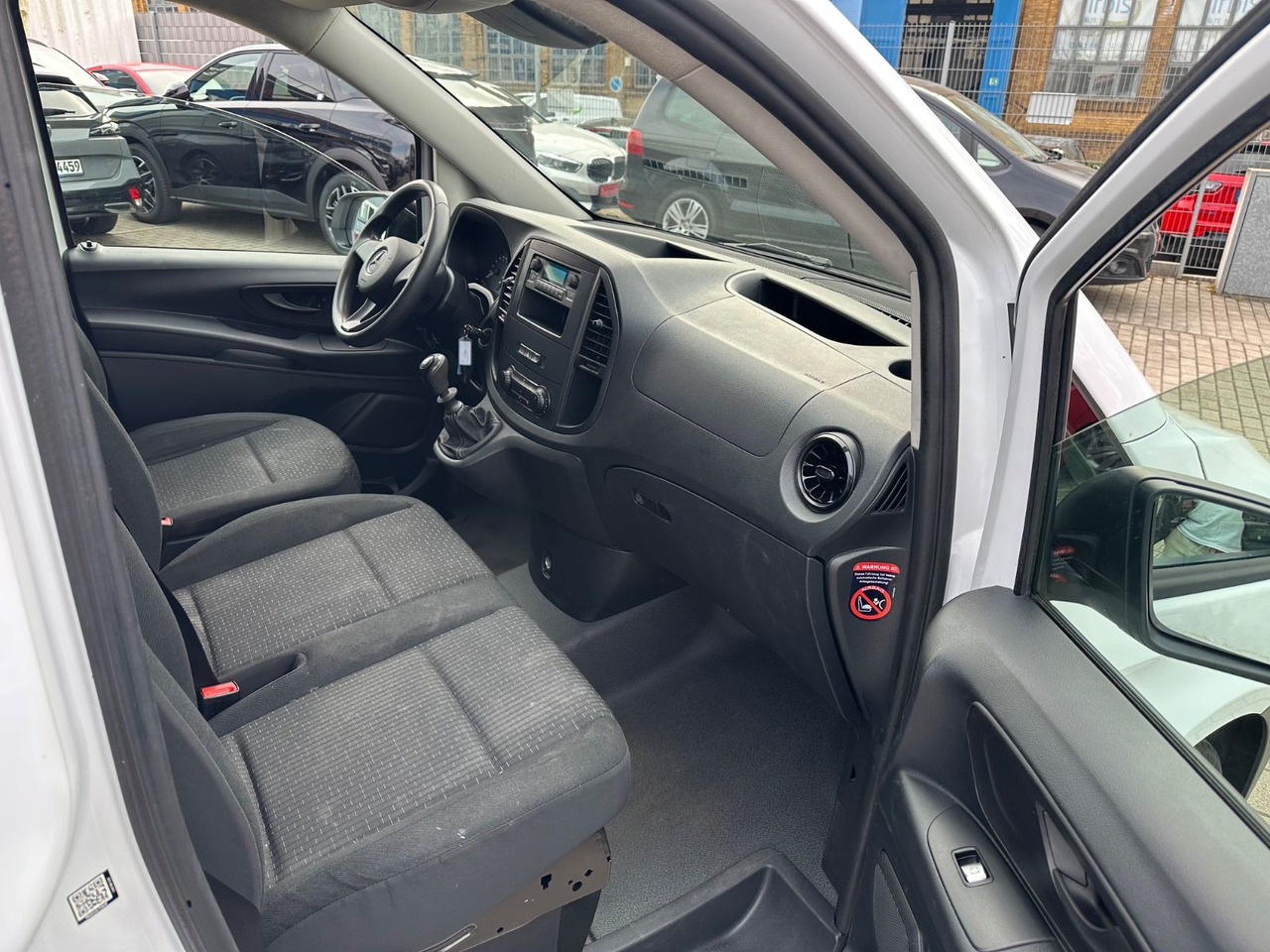 Personenvervoer Mercedes-Benz Vito Kasten 110 WORKER PLUS Lang KLIMA TEMPO: afbeelding 12