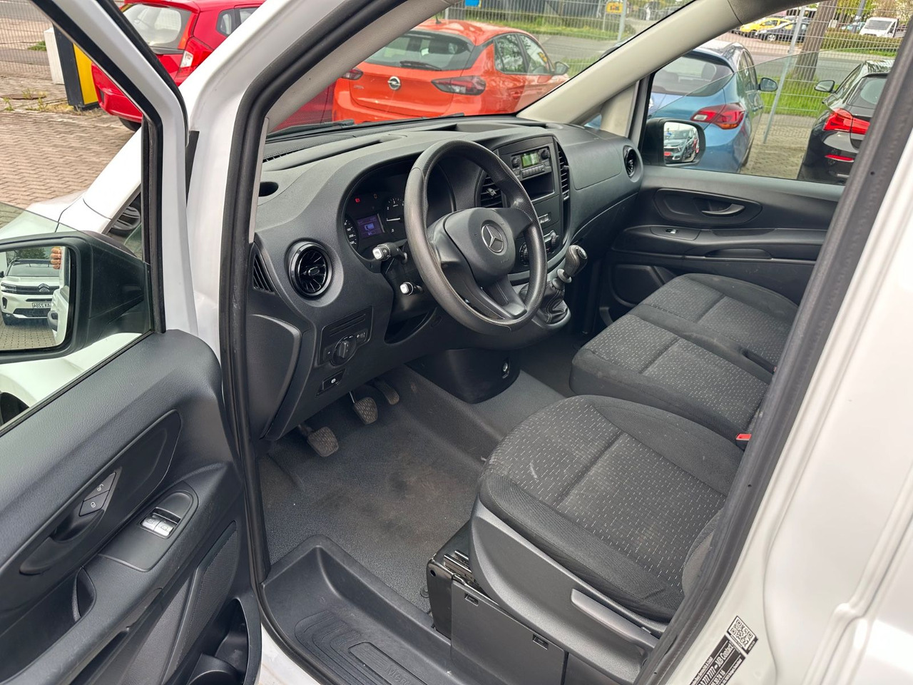 Personenvervoer Mercedes-Benz Vito Kasten 110 WORKER PLUS Lang KLIMA TEMPO: afbeelding 16