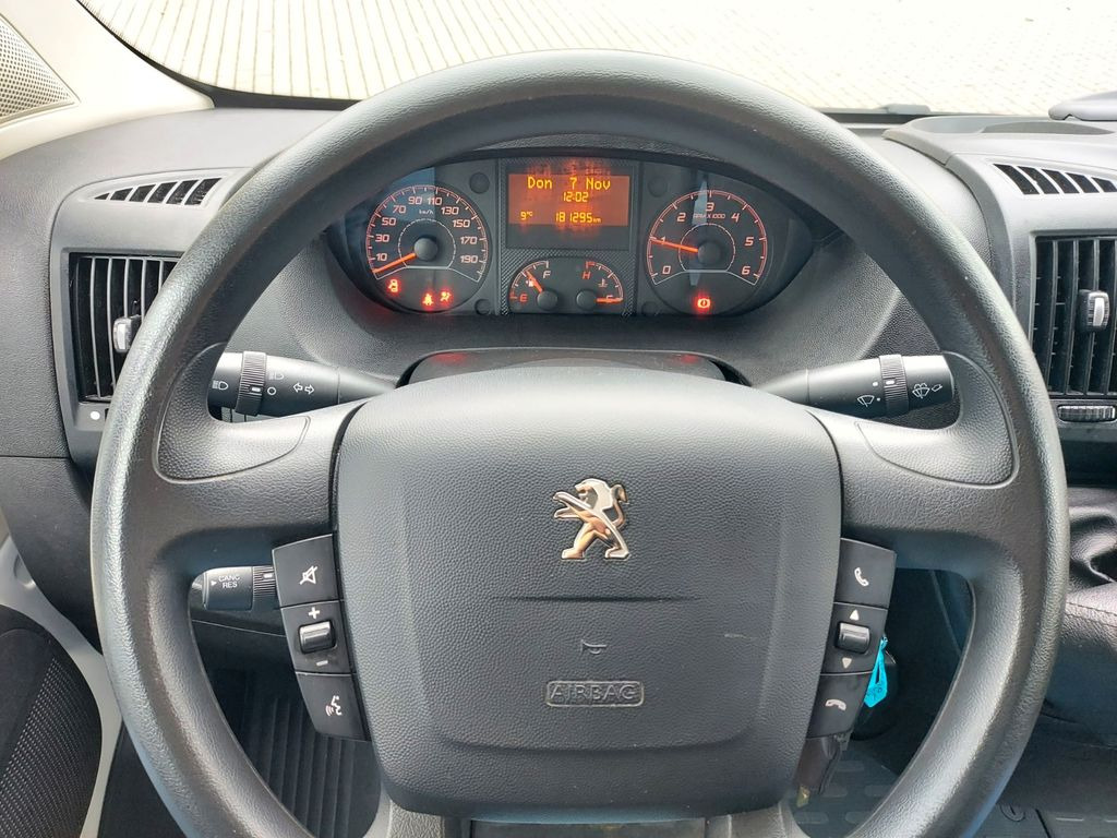 Leasing Peugeot Boxer Kasten Hoch L3H2 lang Klima 2x Schiebetür  Peugeot Boxer Kasten Hoch L3H2 lang Klima 2x Schiebetür: afbeelding 14