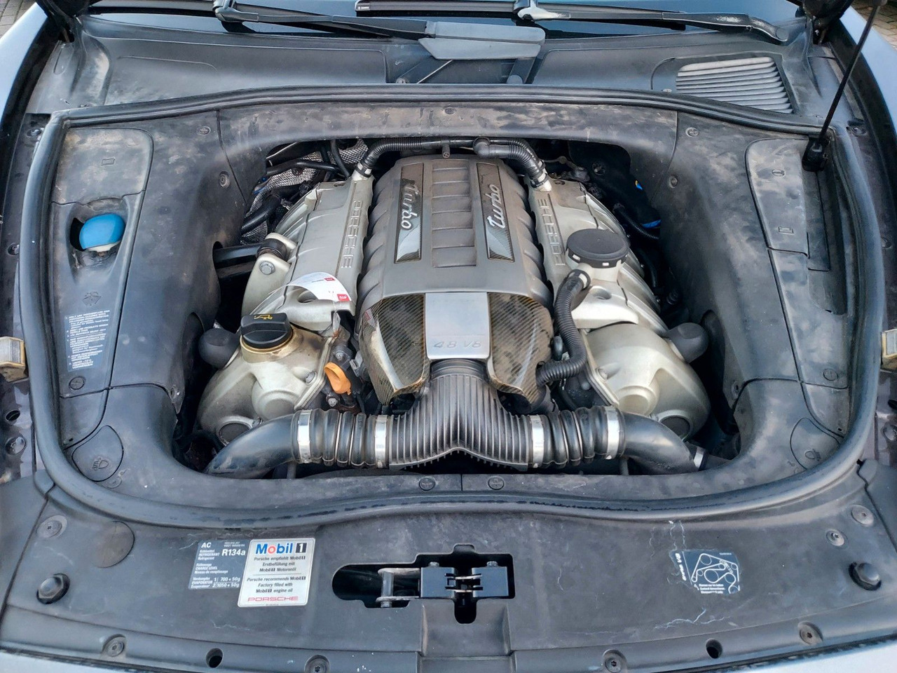 SUV Porsche Cayenne Turbo S Bose Alcantara Navi Luft: afbeelding 28 SUV Porsche Cayenne Turbo S Bose Alcantara Navi Luft: afbeelding 28