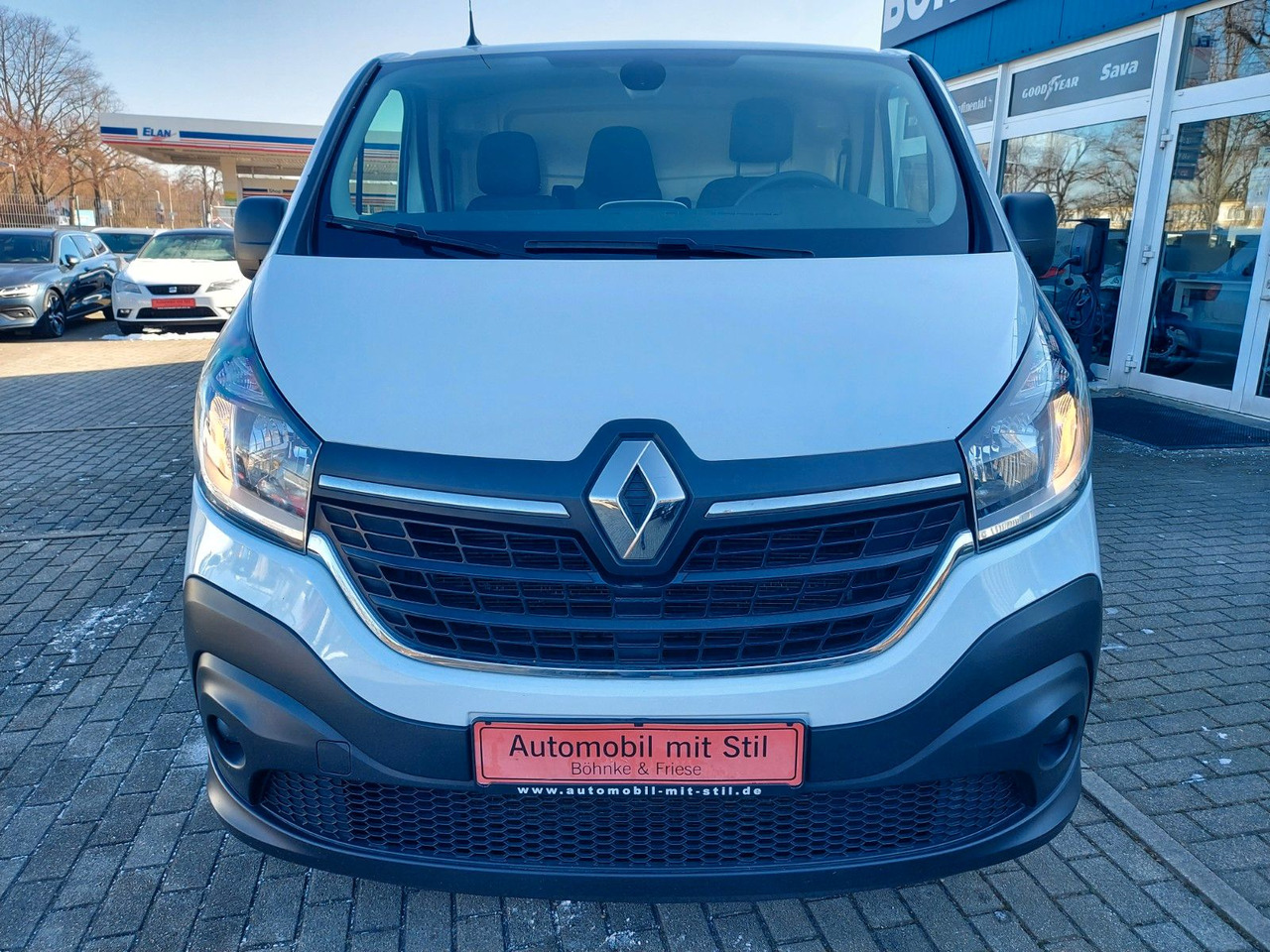 Renault Trafic Kasten L1H1 2,8t Komfort Klima Navi Tempo Renault Trafic Kasten L1H1 2,8t Komfort Klima Navi Tempo - Minibus, Personenvervoer: afbeelding 4 Renault Trafic Kasten L1H1 2,8t Komfort Klima Navi Tempo Renault Trafic Kasten L1H1 2,8t Komfort Klima Navi Tempo - Minibus, Personenvervoer: afbeelding 4