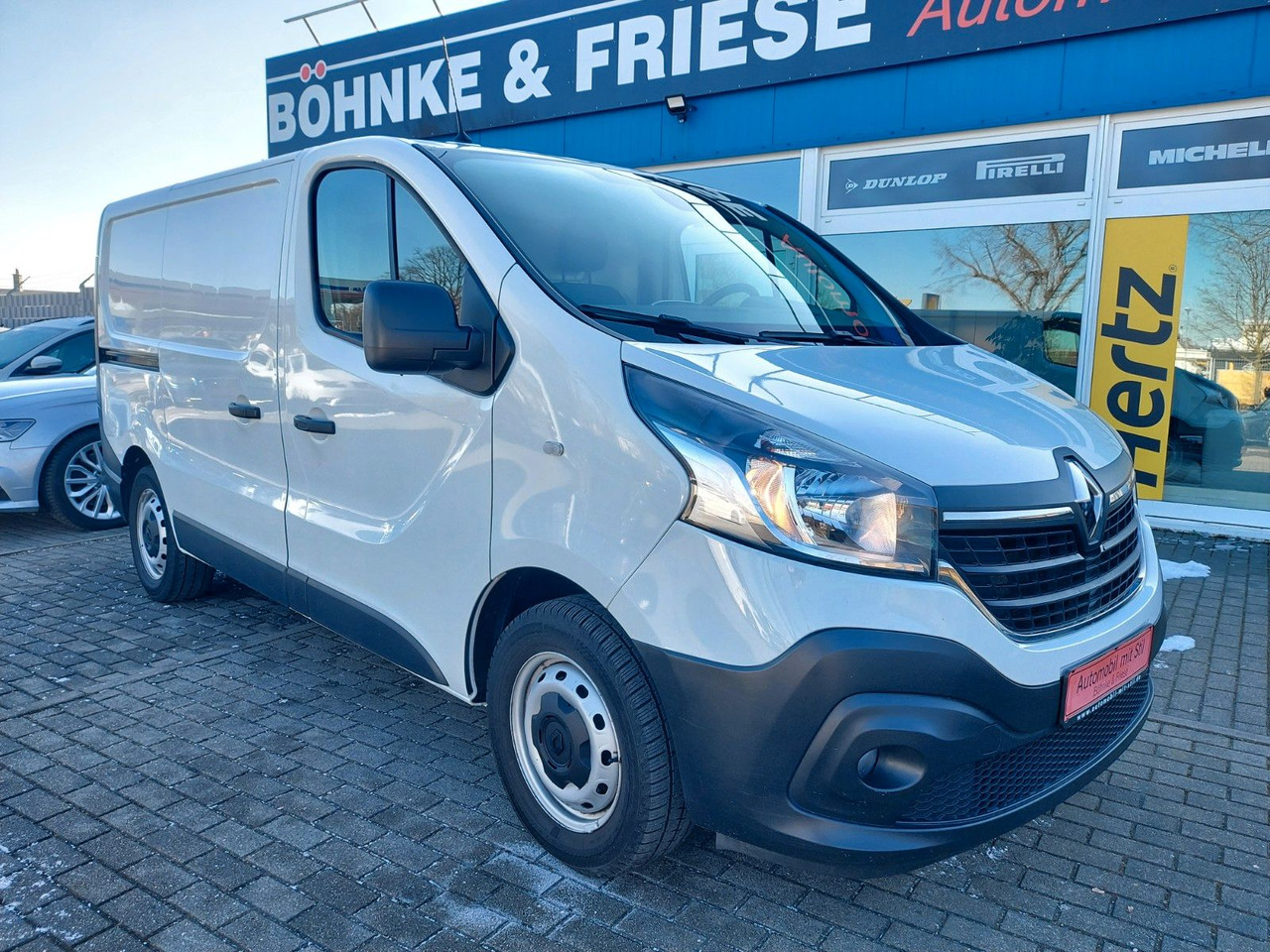 Renault Trafic Kasten L1H1 2,8t Komfort Klima Navi Tempo Renault Trafic Kasten L1H1 2,8t Komfort Klima Navi Tempo - Minibus, Personenvervoer: afbeelding 2 Renault Trafic Kasten L1H1 2,8t Komfort Klima Navi Tempo Renault Trafic Kasten L1H1 2,8t Komfort Klima Navi Tempo - Minibus, Personenvervoer: afbeelding 2