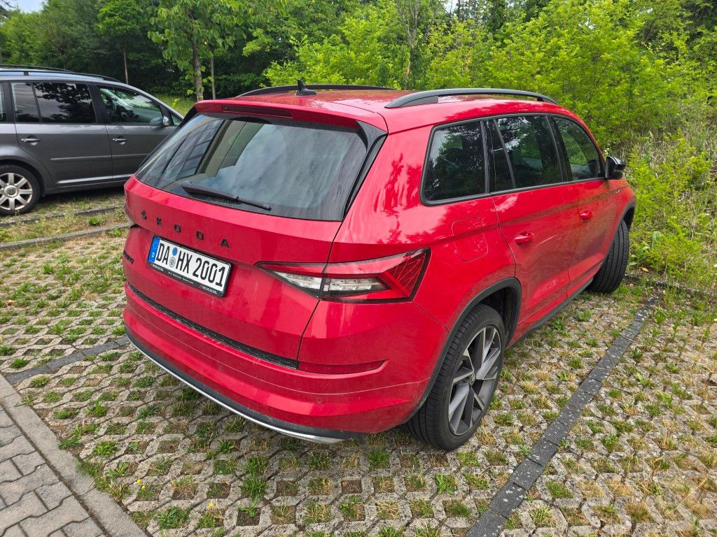 Skoda Kodiaq Sportline LED AUTOMATIK NAVI ALCANTARA - SUV: afbeelding 4 Skoda Kodiaq Sportline LED AUTOMATIK NAVI ALCANTARA - SUV: afbeelding 4