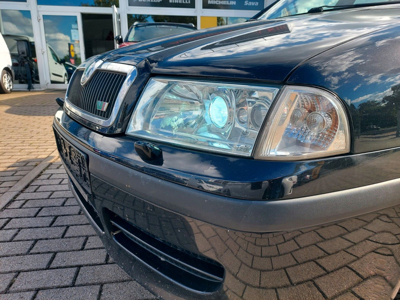 Skoda Octavia Combi RS Xenon DAB Teilleder AHK - Stationwagen: afbeelding 2 Skoda Octavia Combi RS Xenon DAB Teilleder AHK - Stationwagen: afbeelding 2