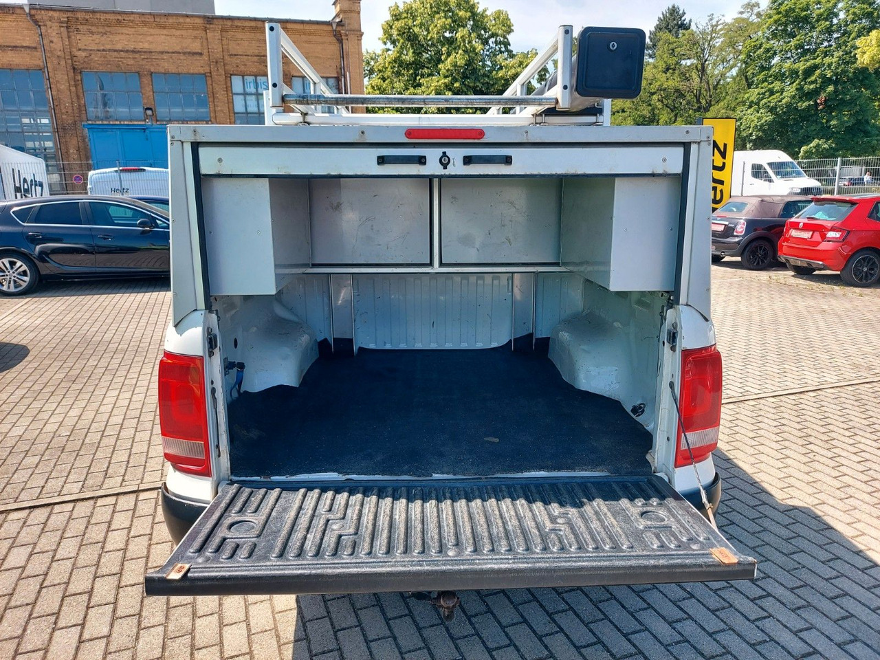 Volkswagen Amarok DoubleCab Klima AHK - SUV: afbeelding 3 Volkswagen Amarok DoubleCab Klima AHK - SUV: afbeelding 3