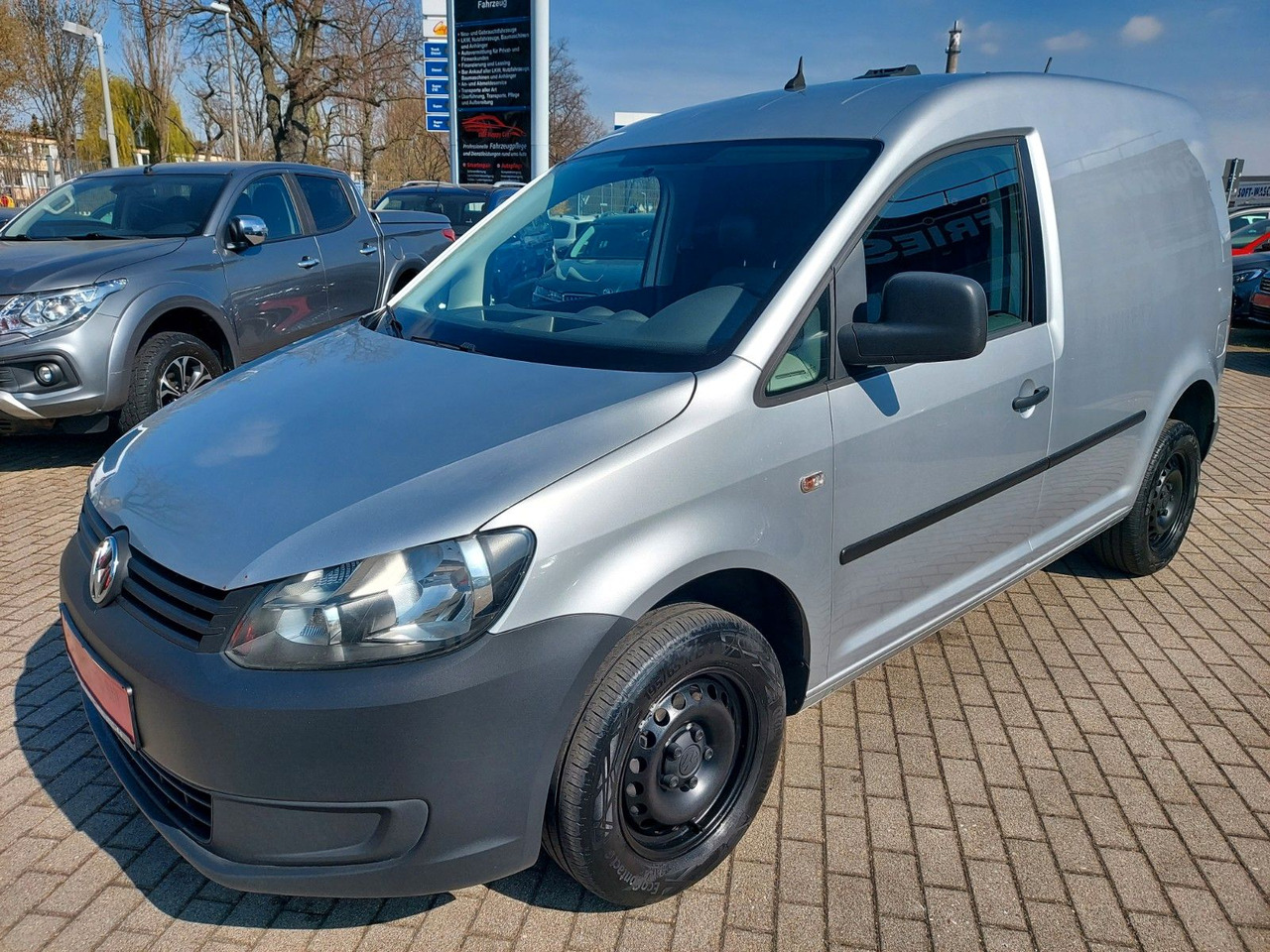 Volkswagen Caddy Kasten Kombi 4Motion 4x4 Klima Standheiz. - Personenvervoer: afbeelding 4 Volkswagen Caddy Kasten Kombi 4Motion 4x4 Klima Standheiz. - Personenvervoer: afbeelding 4