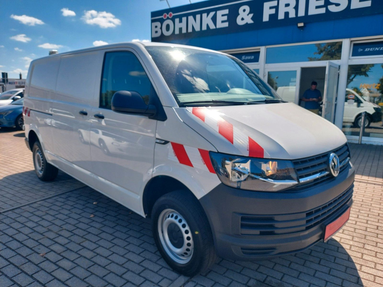 Volkswagen T6 Transporter Kasten-Kombi Lang 4 Motion Klima - Personenvervoer: afbeelding 2 Volkswagen T6 Transporter Kasten-Kombi Lang 4 Motion Klima - Personenvervoer: afbeelding 2