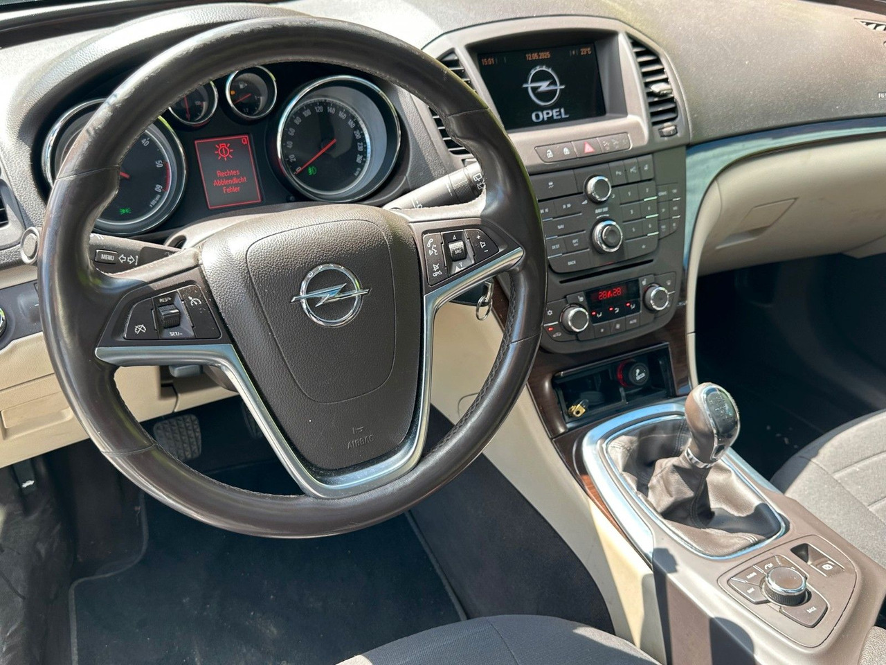Opel Insignia Sports Tourer 2.0 CDTI eco 118 S/S - Personenwagen: afbeelding 4 Opel Insignia Sports Tourer 2.0 CDTI eco 118 S/S - Personenwagen: afbeelding 4