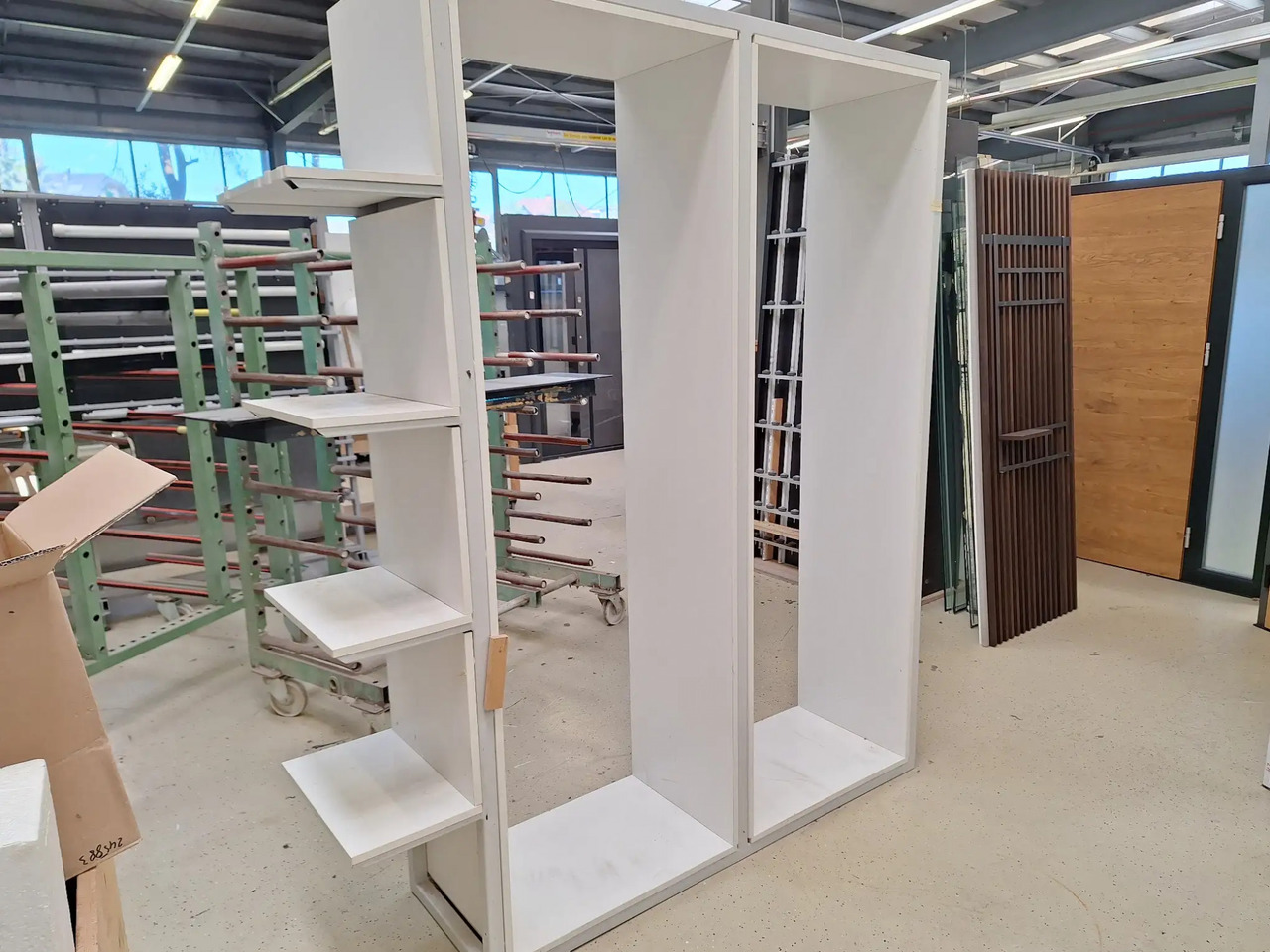1 Stk. Regal - Gereedschap/ Toebehoor: afbeelding 1 1 Stk. Regal - Gereedschap/ Toebehoor: afbeelding 1