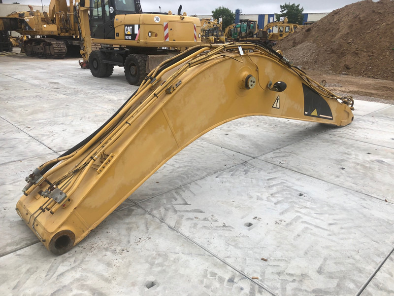 Caterpillar 322B Excavator Boom OEM 1372894 - Aanbouwdeel: afbeelding 1 Caterpillar 322B Excavator Boom OEM 1372894 - Aanbouwdeel: afbeelding 1