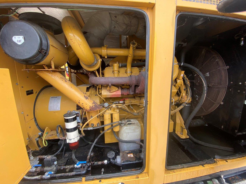 Caterpillar 3412C 900 KVA 900 F - Industrie generator: afbeelding 4 Caterpillar 3412C 900 KVA 900 F - Industrie generator: afbeelding 4