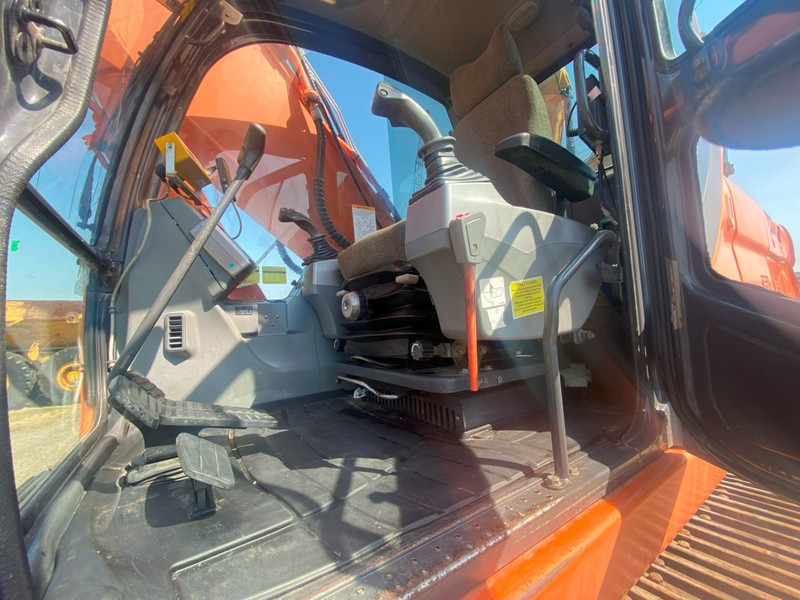 Doosan DX 225 LC-3 NVT - Rupsgraafmachine: afbeelding 5 Doosan DX 225 LC-3 NVT - Rupsgraafmachine: afbeelding 5
