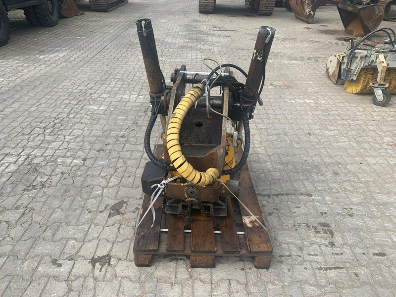 Engcon Engcon 20205 Rototilt NTP10 - Draaikantelstuk voor Bouwmachine: afbeelding 1 Engcon Engcon 20205 Rototilt NTP10 - Draaikantelstuk voor Bouwmachine: afbeelding 1