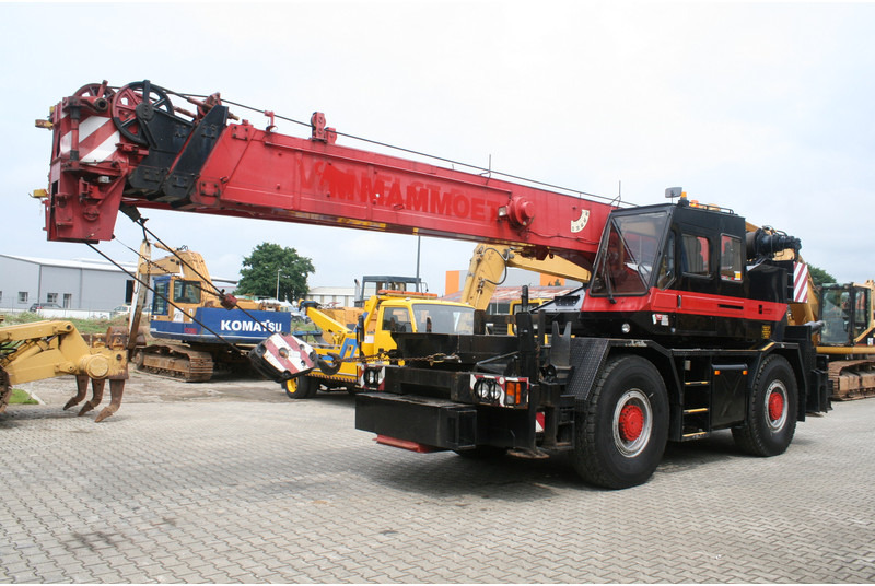 Tadano TR300EX NVT - Alle terrein kraan: afbeelding 1 Tadano TR300EX NVT - Alle terrein kraan: afbeelding 1