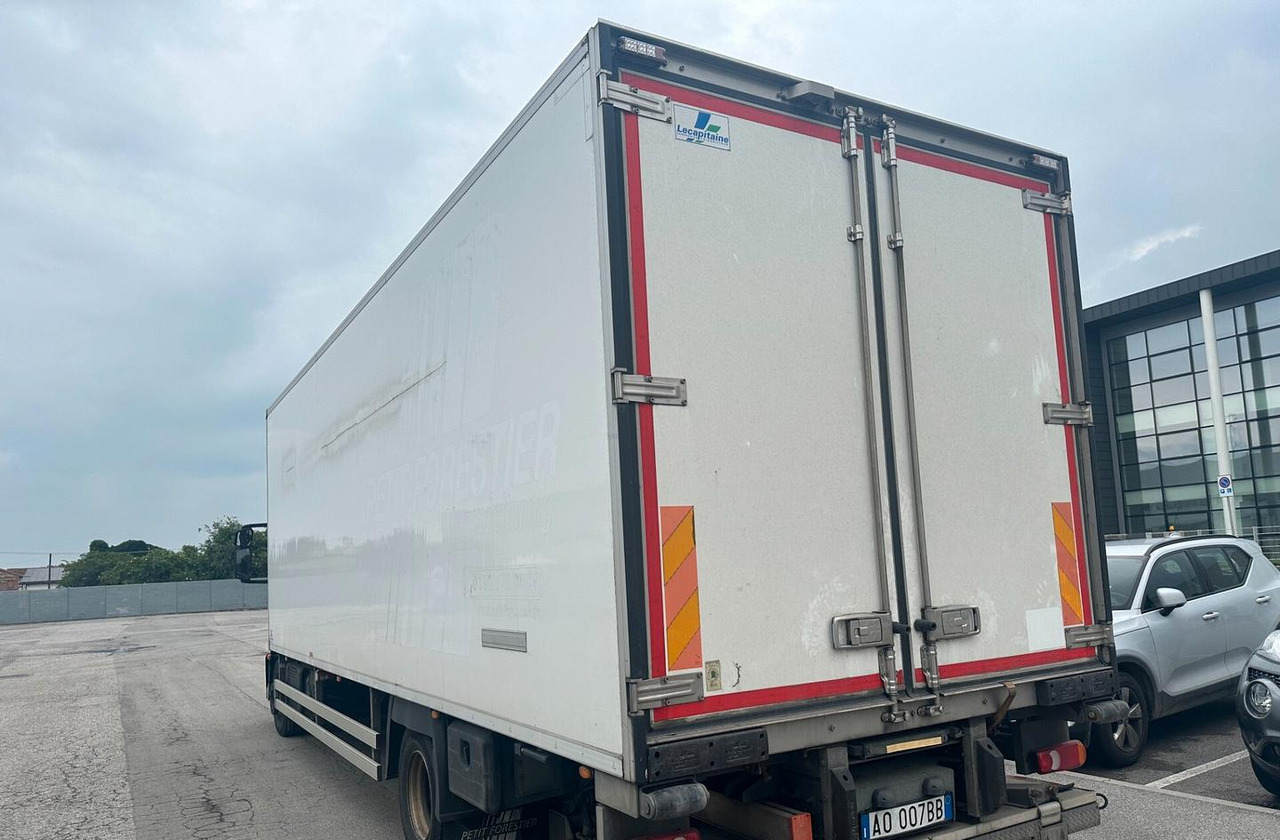 IVECO 160E25 FURGONE ISOTERMICO E GRUPPO FRIGO CON - Koelwagen vrachtwagen: afbeelding 4 IVECO 160E25 FURGONE ISOTERMICO E GRUPPO FRIGO CON - Koelwagen vrachtwagen: afbeelding 4