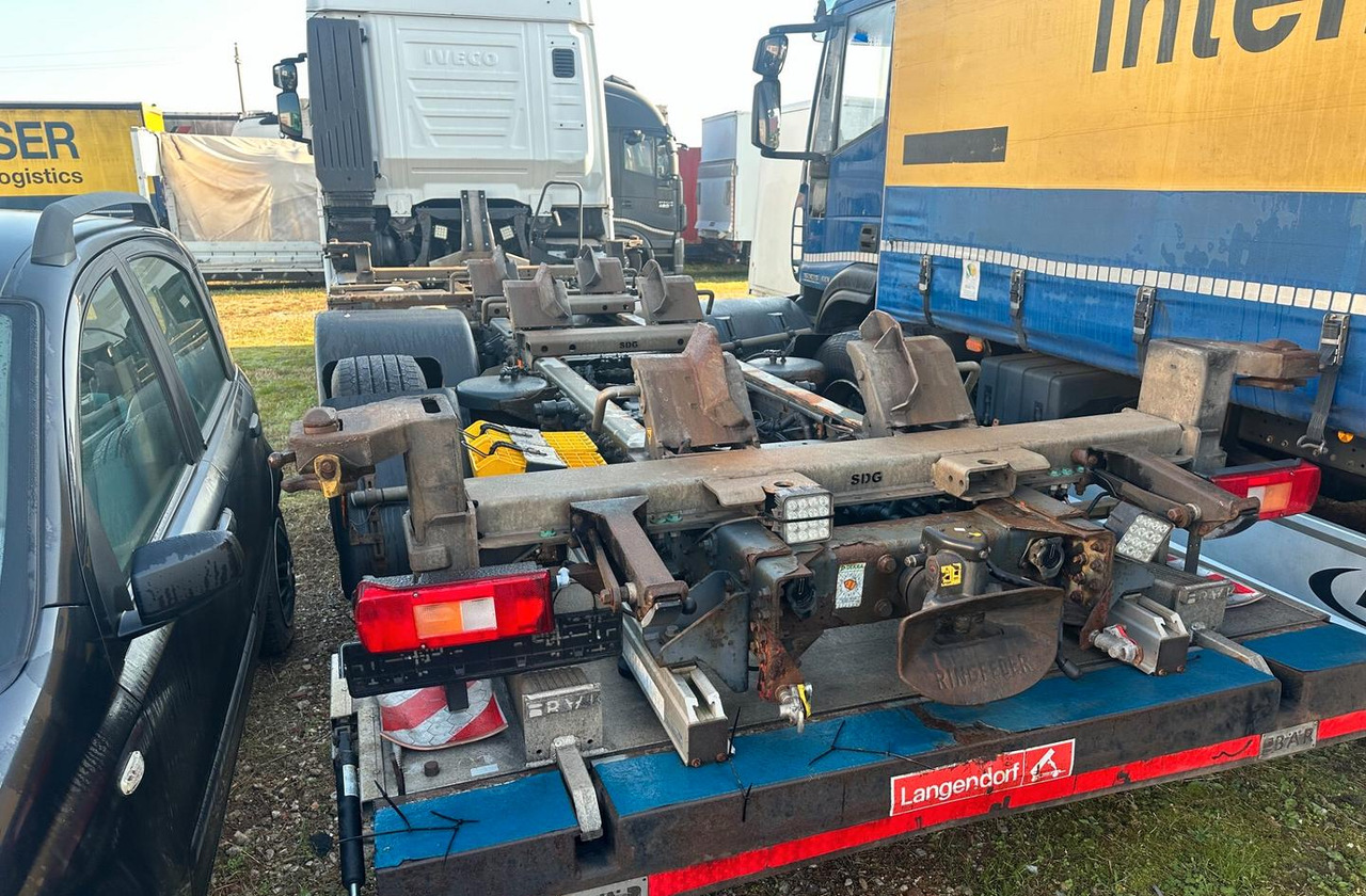 Iveco STRALIS AS 260 S 42 CASSE MOBILI SPONDA EURO - Chassis vrachtwagen: afbeelding 3 Iveco STRALIS AS 260 S 42 CASSE MOBILI SPONDA EURO - Chassis vrachtwagen: afbeelding 3