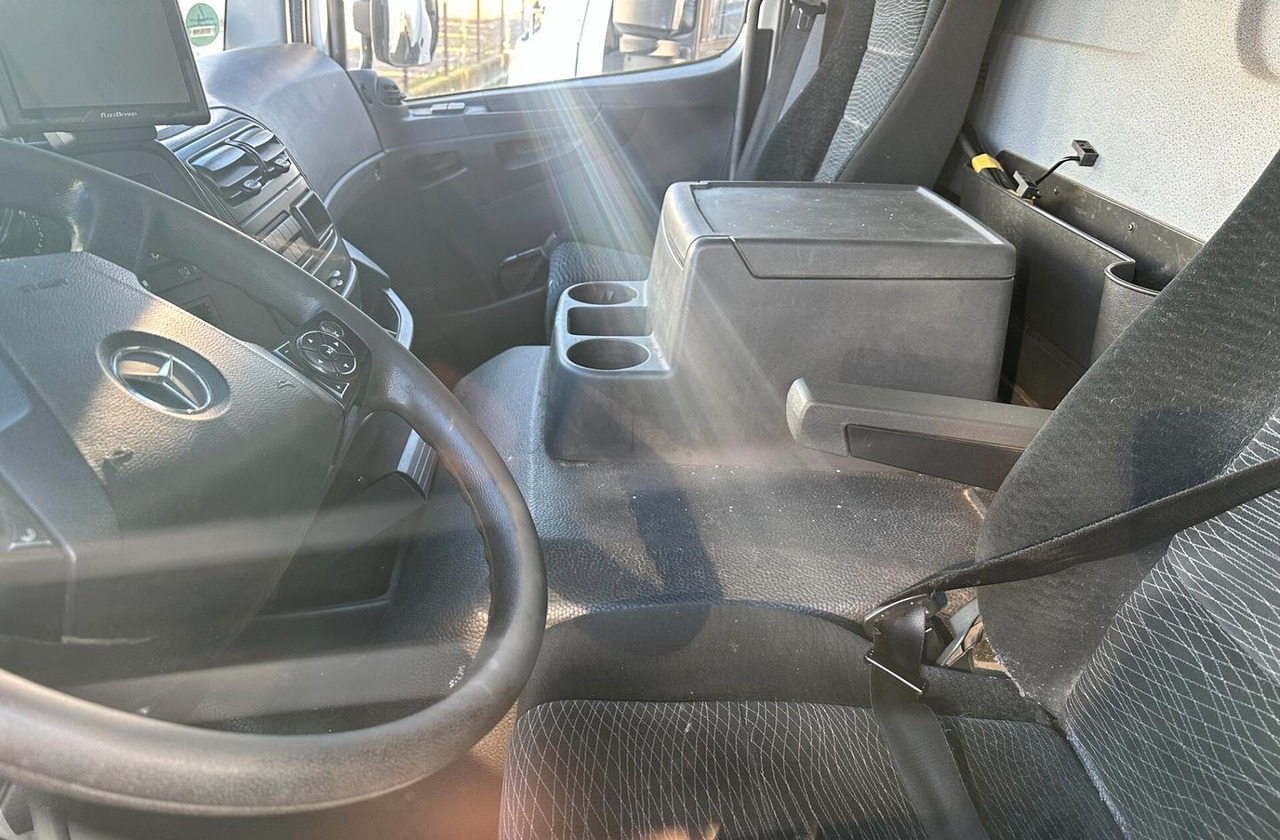 Mercedes Benz 1324 FURGONE 6,10 E SPONDA EURO 6 - Bakwagen: afbeelding 5 Mercedes Benz 1324 FURGONE 6,10 E SPONDA EURO 6 - Bakwagen: afbeelding 5