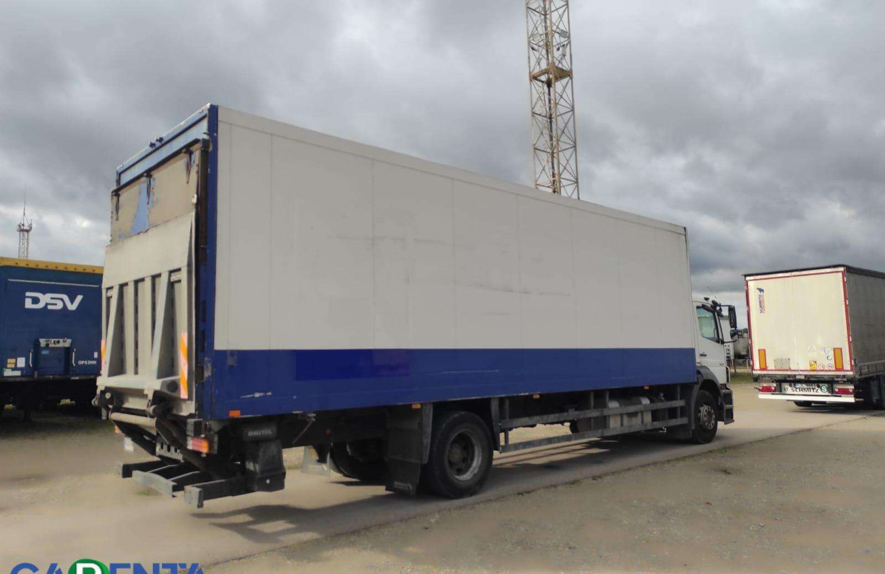 Mercedes-Benz 1824 - Koelwagen vrachtwagen: afbeelding 4 Mercedes-Benz 1824 - Koelwagen vrachtwagen: afbeelding 4