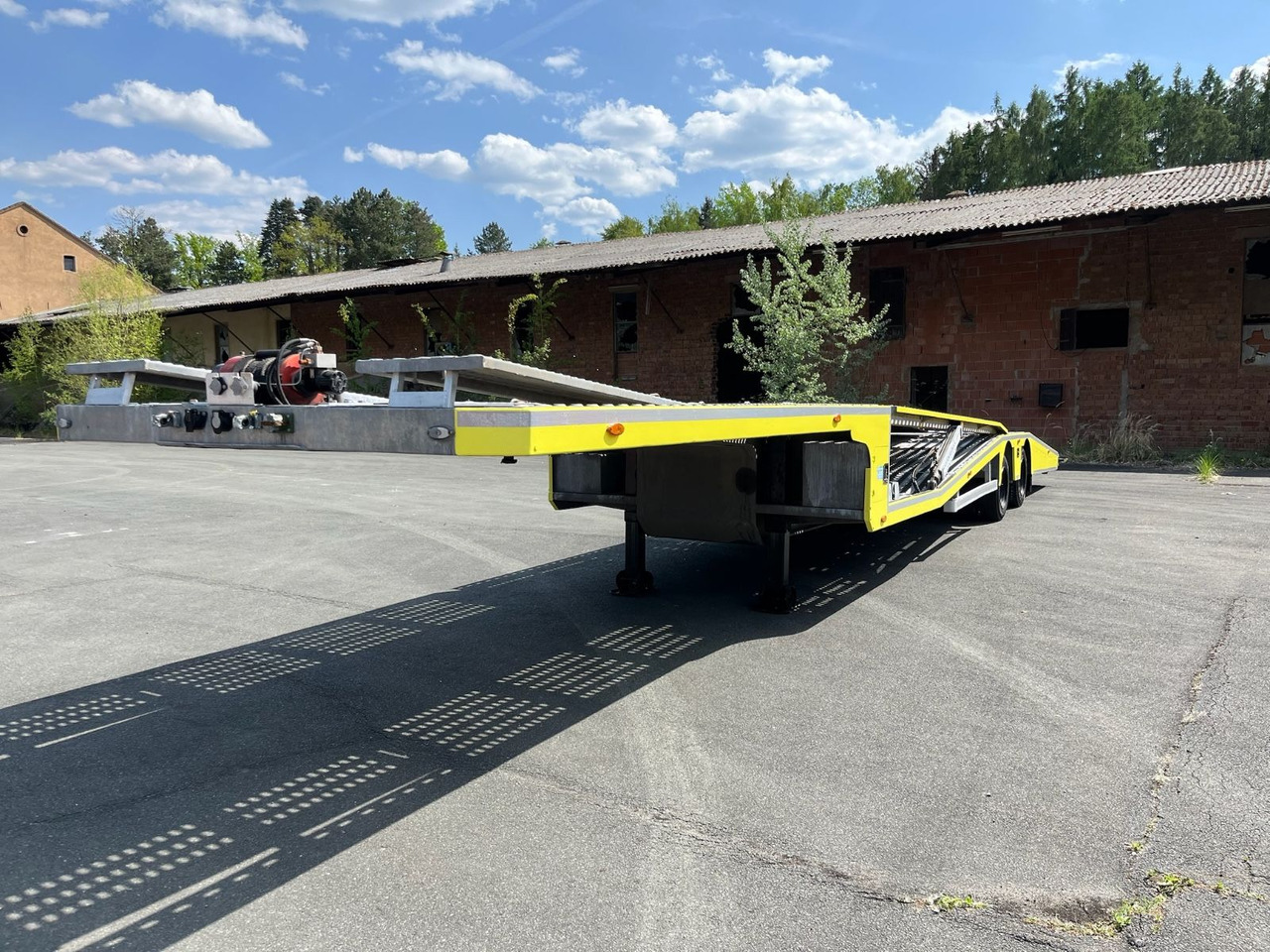 AKSOYLU YR2 4x Vehicles Transporter/Like New - Autotransport oplegger: afbeelding 2 AKSOYLU YR2 4x Vehicles Transporter/Like New - Autotransport oplegger: afbeelding 2