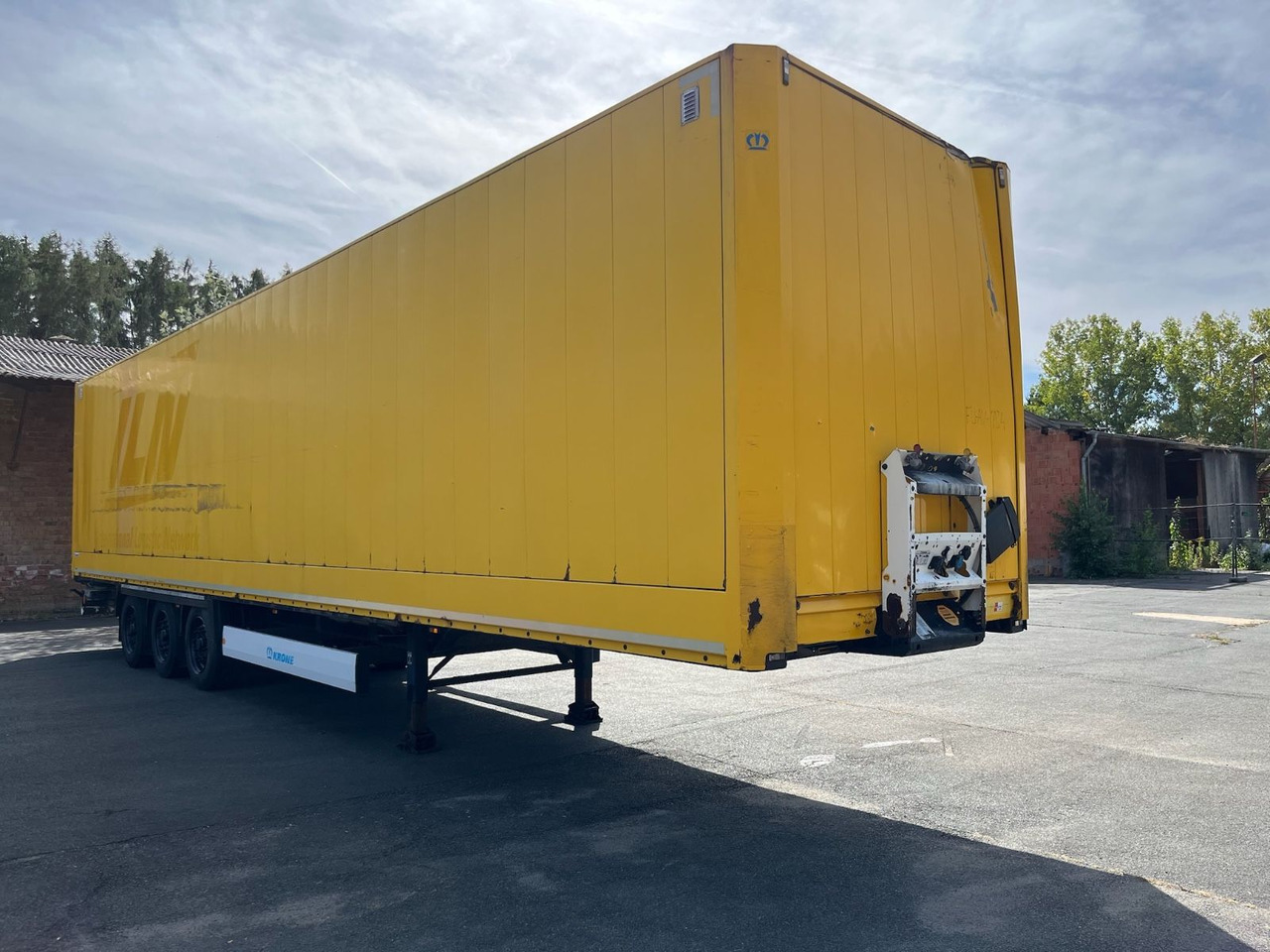 Krone SD/DA03LNF Koffer/TÜV03-2026/Payload-27607kg - Gesloten oplegger: afbeelding 1 Krone SD/DA03LNF Koffer/TÜV03-2026/Payload-27607kg - Gesloten oplegger: afbeelding 1