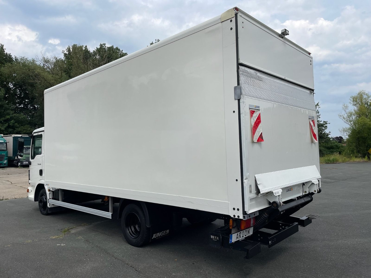 MAN TGL 8.190 4x2 BL Koffer/MIETE/MIETKAUF/LBW/EU6d - Bestelwagen gesloten laadbak: afbeelding 4 MAN TGL 8.190 4x2 BL Koffer/MIETE/MIETKAUF/LBW/EU6d - Bestelwagen gesloten laadbak: afbeelding 4