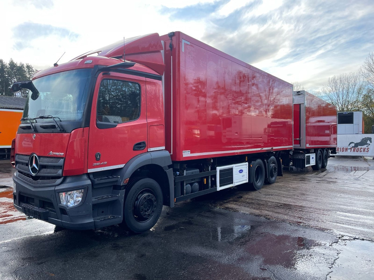 Mercedes-Benz Actros 2543 6x2 Kühlkoffer/CARRIER/KERSCHER/EU6d - Koelwagen vrachtwagen: afbeelding 3 Mercedes-Benz Actros 2543 6x2 Kühlkoffer/CARRIER/KERSCHER/EU6d - Koelwagen vrachtwagen: afbeelding 3