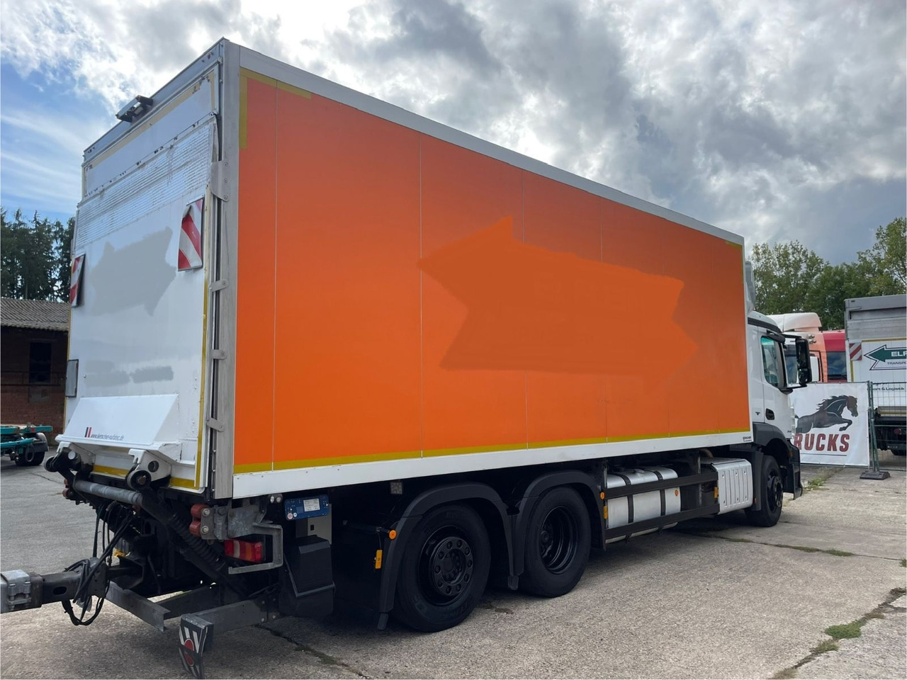 Mercedes-Benz Antos 2543 6x2 Kühlkoffer/CARRIER/NLA/LBW/AC/EU6 - Koelwagen vrachtwagen: afbeelding 5 Mercedes-Benz Antos 2543 6x2 Kühlkoffer/CARRIER/NLA/LBW/AC/EU6 - Koelwagen vrachtwagen: afbeelding 5