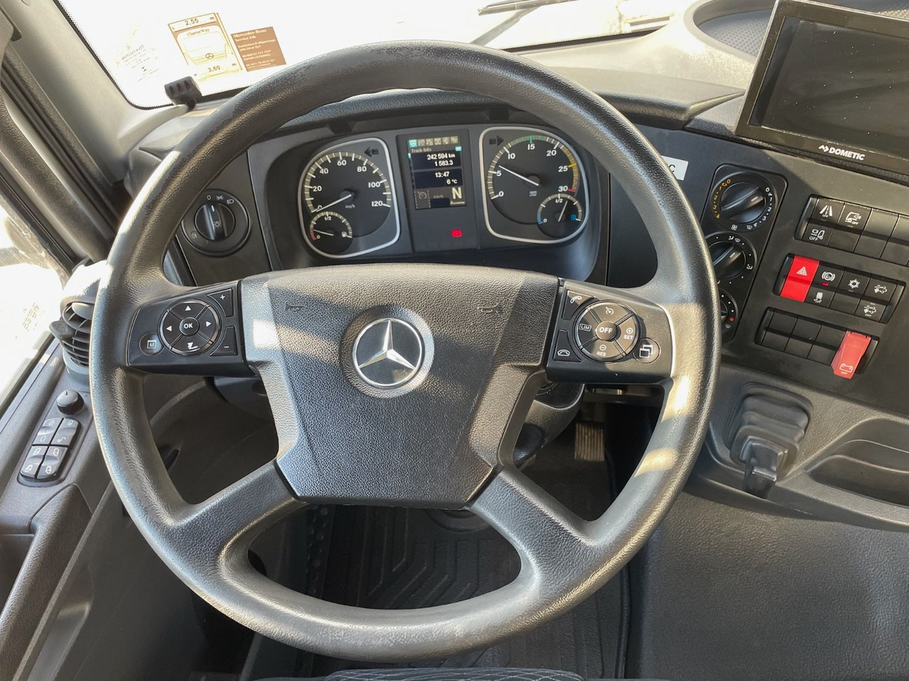 Bakwagen Mercedes-Benz Atego 1218 4x2 Koffer/FULL-ADR/EXIII/LBW/AC/EU6d: afbeelding 15 Bakwagen Mercedes-Benz Atego 1218 4x2 Koffer/FULL-ADR/EXIII/LBW/AC/EU6d: afbeelding 15