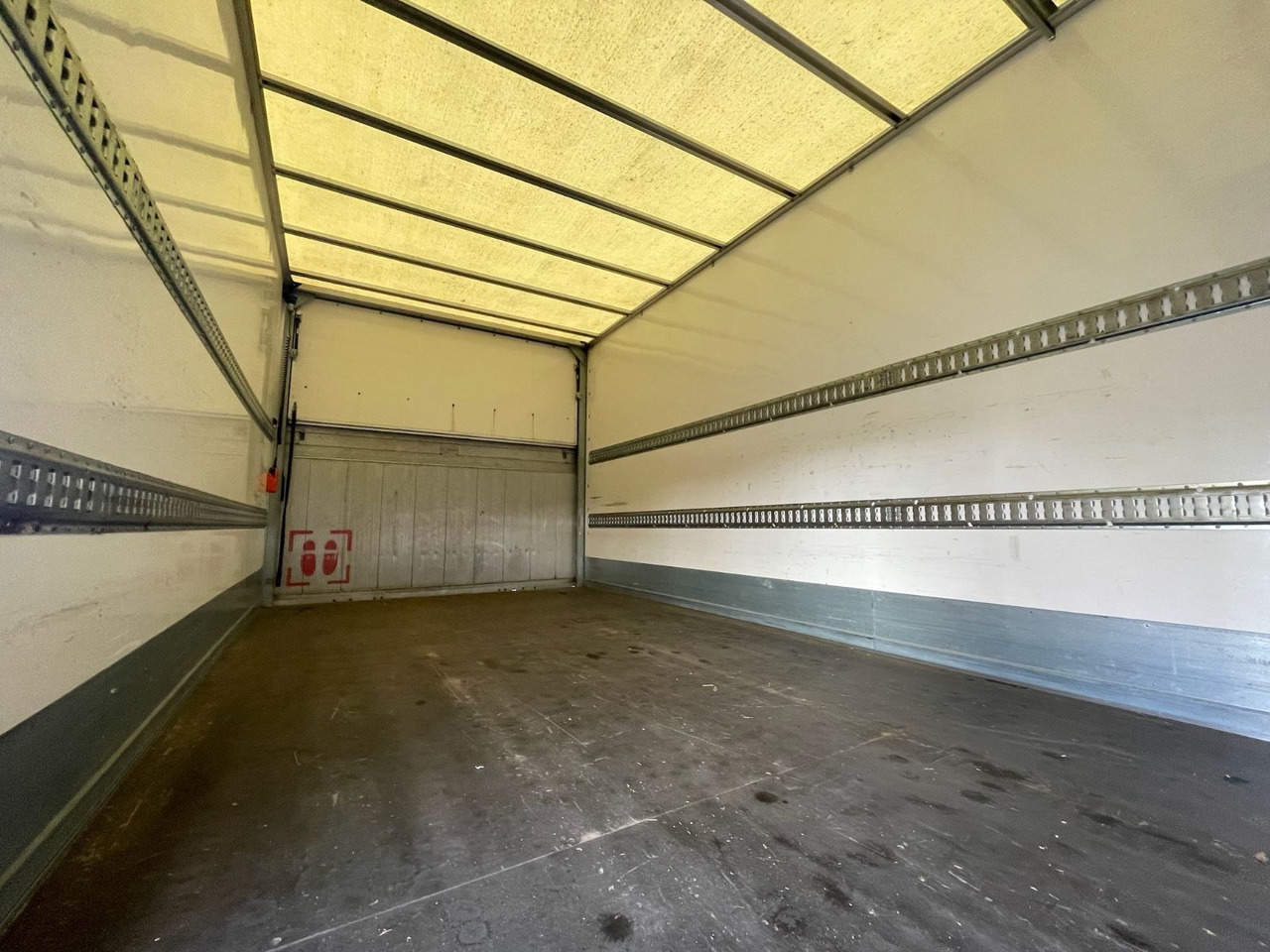 Bakwagen Mercedes-Benz Atego 1218 4x2 Koffer/FULL-ADR/EXIII/LBW/AC/EU6d: afbeelding 12 Bakwagen Mercedes-Benz Atego 1218 4x2 Koffer/FULL-ADR/EXIII/LBW/AC/EU6d: afbeelding 12